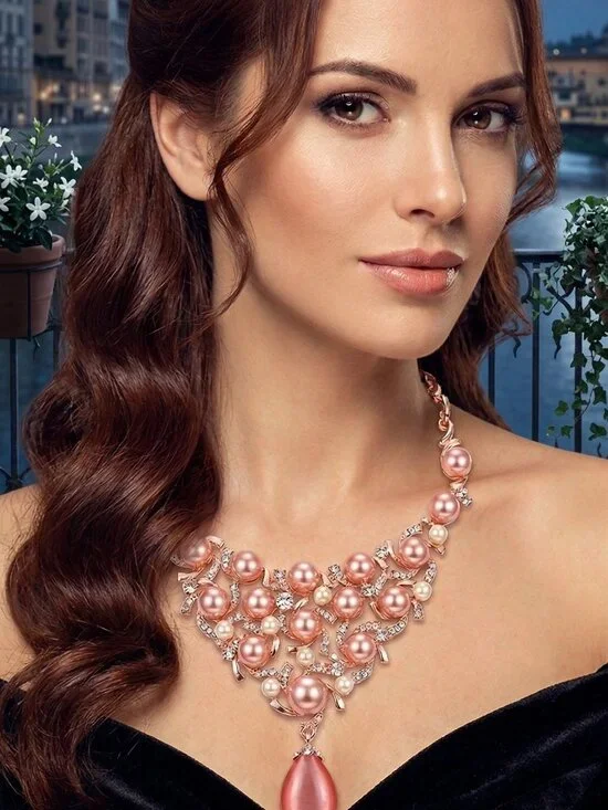 Rose Gold Pink Pearl Necklace - Picture 3 of 4